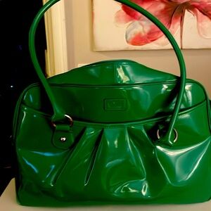 Gorgeous Baekguard Green Tote.